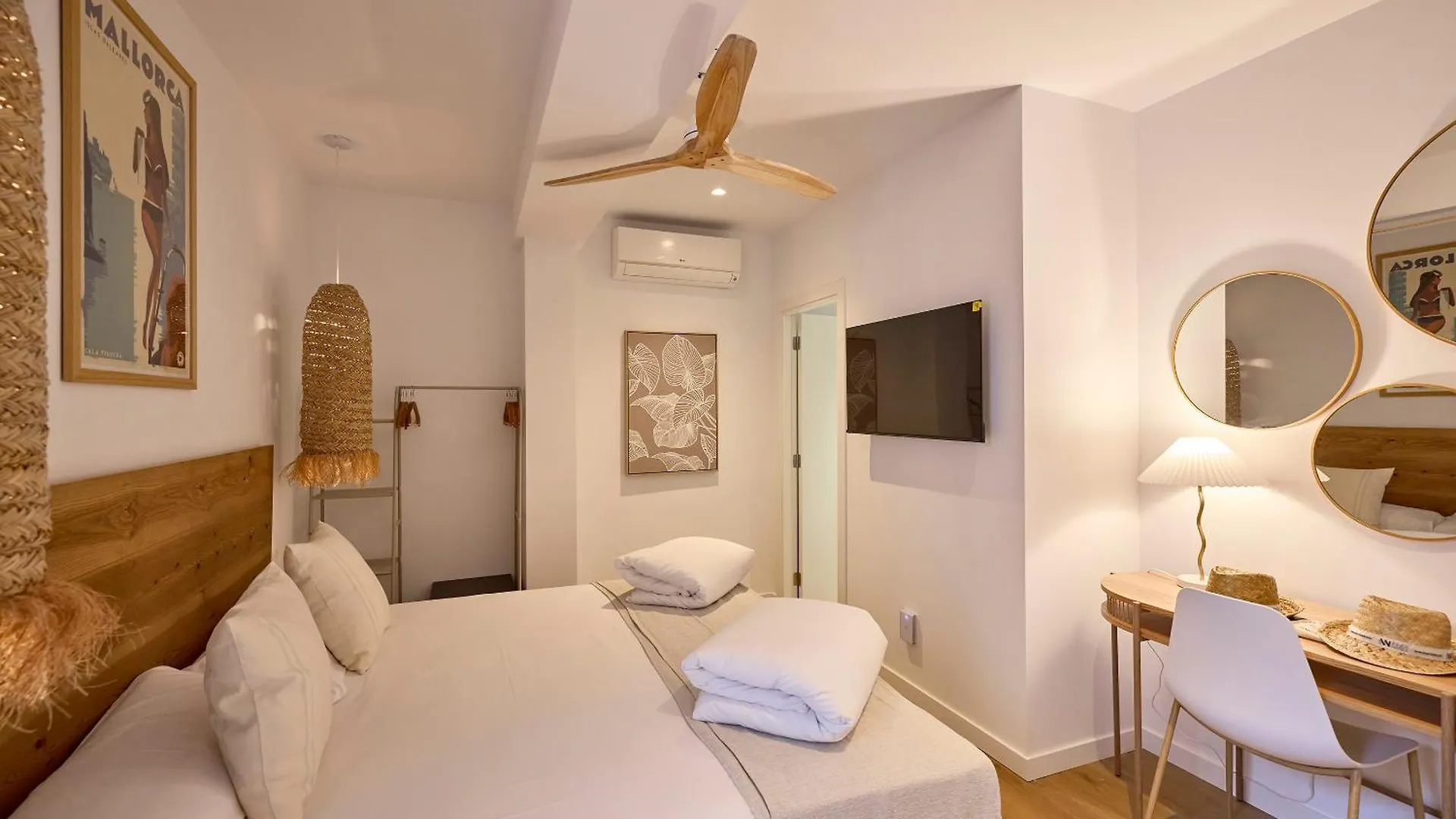 בית הארחה Cala D´Or Inner Hostal Es Moli ספרד