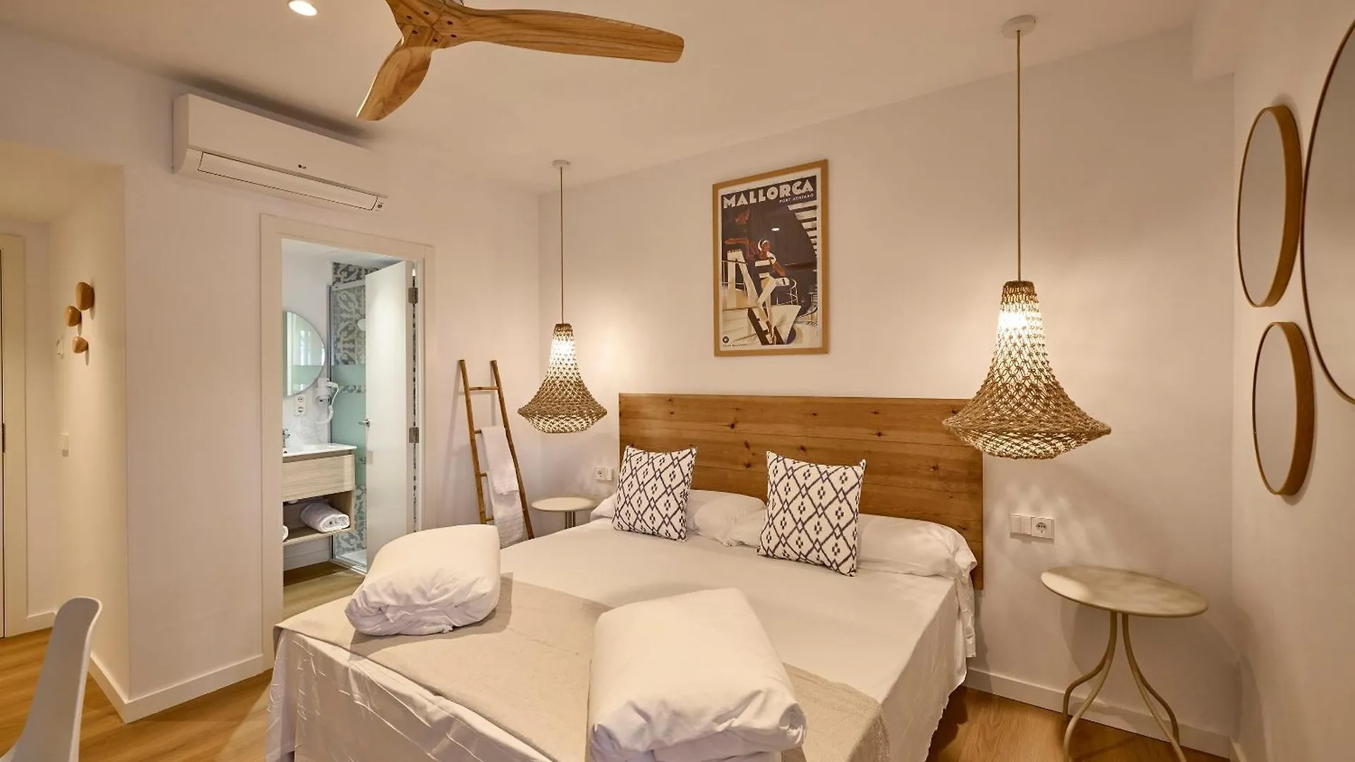 Cala D´Or Inner Hostal Es Moli בית הארחה Cala D´Or