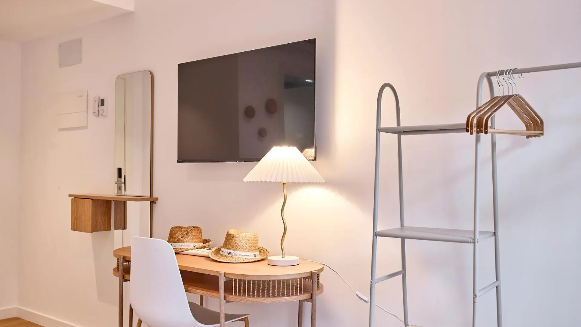 Inner Hostal Es Moli Cala D´Or 0*,  Ισπανία